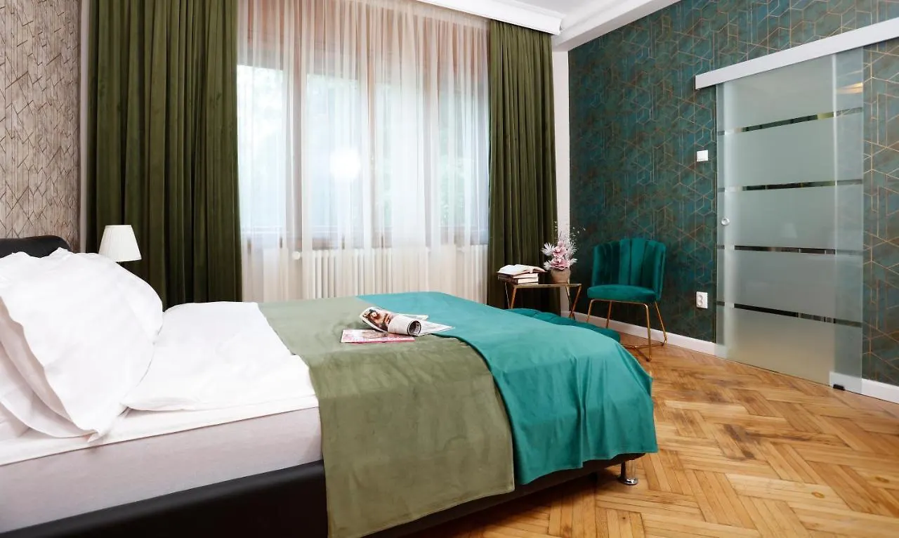 Grand Phillip Cismigiu Park Downtown Bucharest Apartment 0*,
