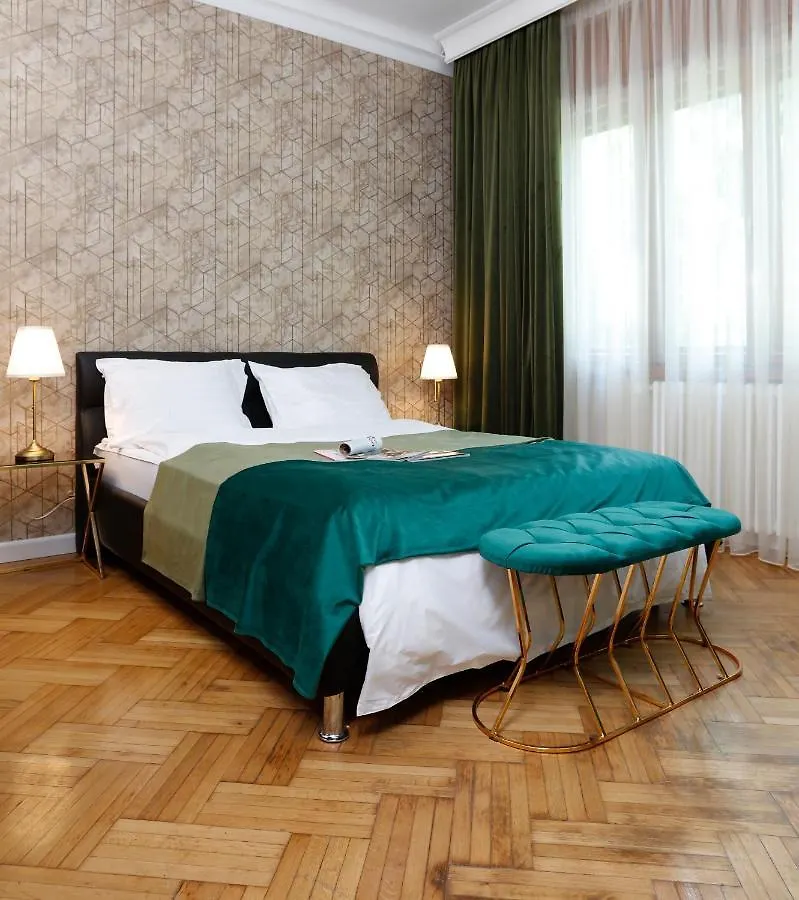 Grand Phillip Cismigiu Park Downtown Bucharest Apartment Romania